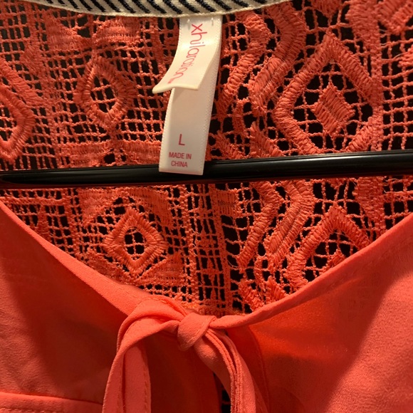 Cute summer blouse - Picture 2 of 3